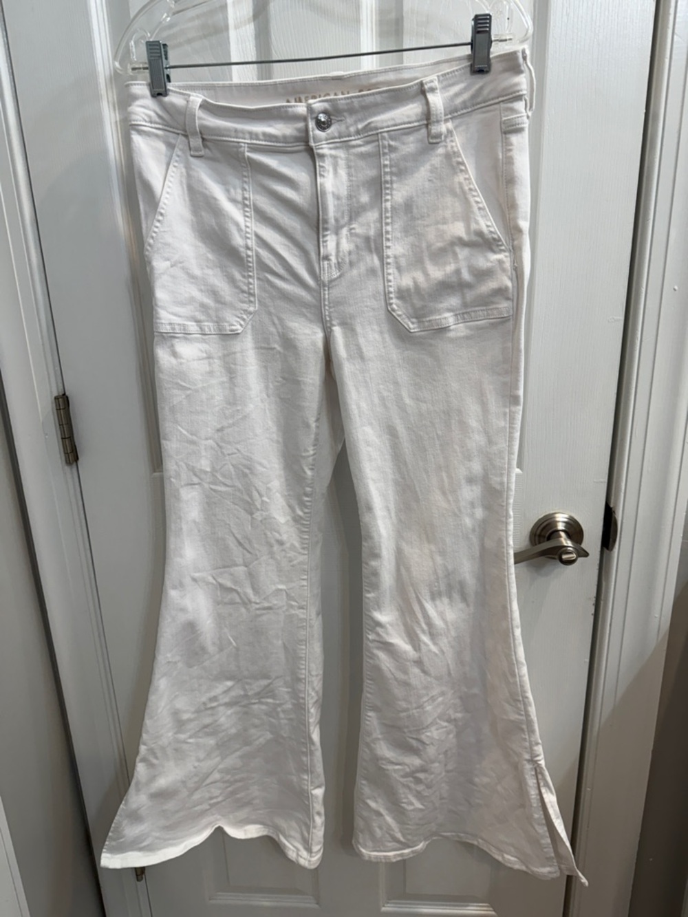 Festival Flare American Eagle Outfitters White Flare Jeans
